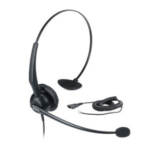 black earphone